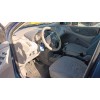nissan almera tino (v10) del año 2000