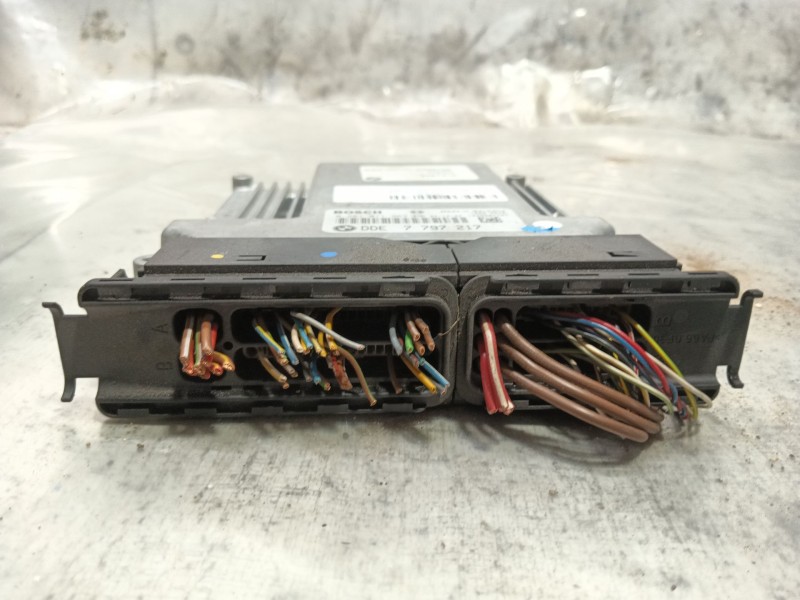 Recambio de centralita motor uce para bmw 1 (e87) 120 d referencia OEM IAM   