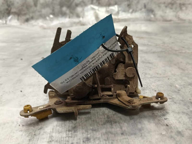 Recambio de cerradura puerta trasera derecha para nissan patrol iii/1 station wagon (w160) 3.2 td (w160) referencia OEM IAM   