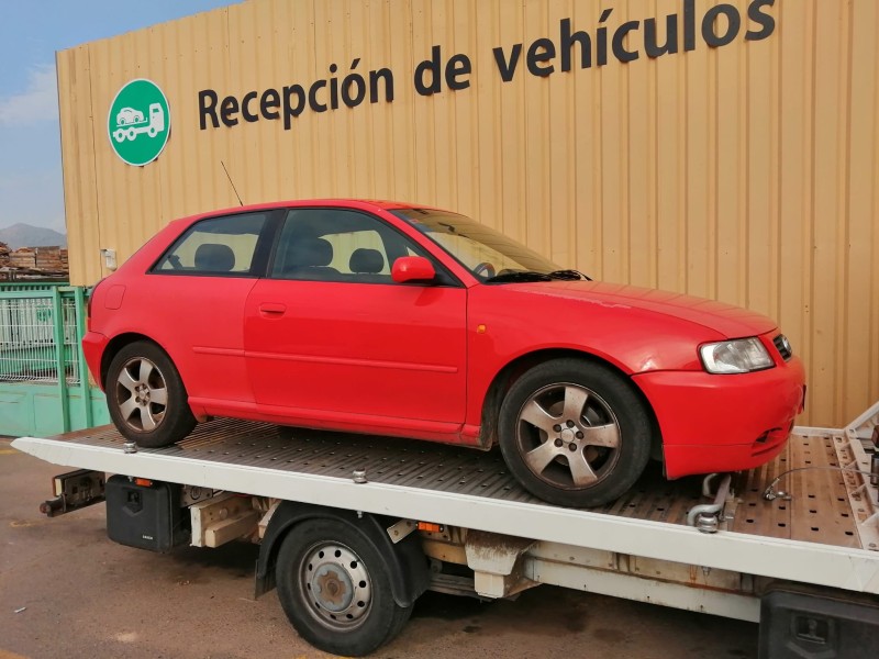 audi a3 (8l1) del año 2000
