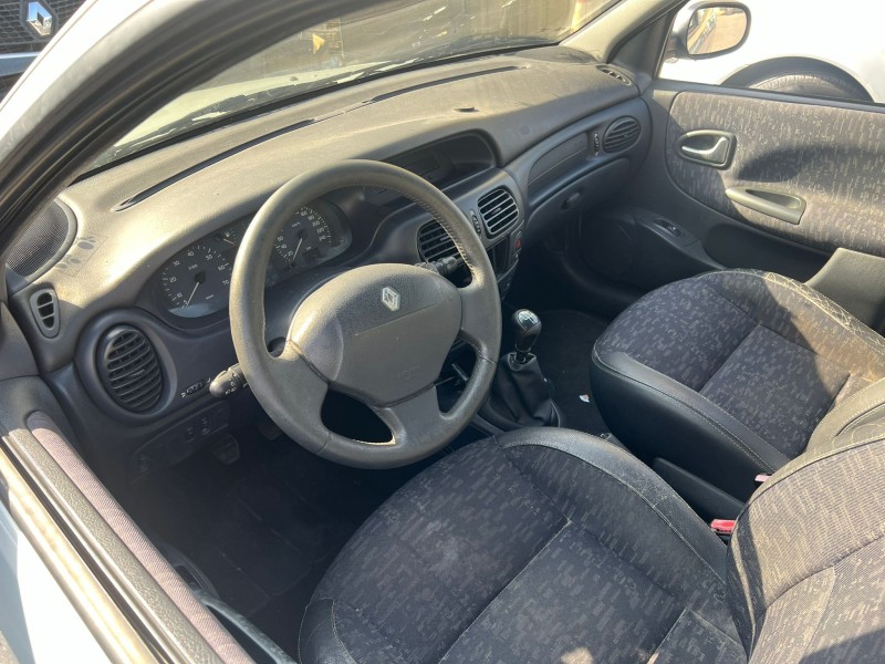 renault megane i (ba0/1_) del año 2002