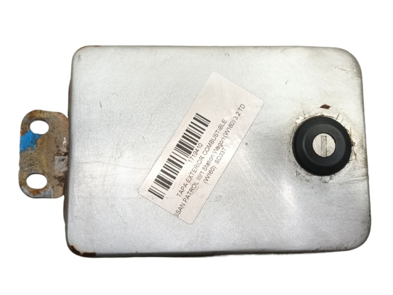 Recambio de tapa exterior combustible para nissan patrol iii/1 station wagon (w160) 3.2 td (w160) referencia OEM IAM   