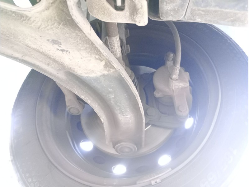 Recambio de mangueta delantera izquierda para renault clio iii (br0/1, cr0/1) 1.2 16v (br02, br0j, br11, cr02, cr0j, cr11) refer