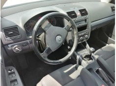 volkswagen golf v (1k1) del año 2005 2