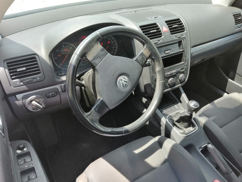 volkswagen golf v (1k1) del año 2005