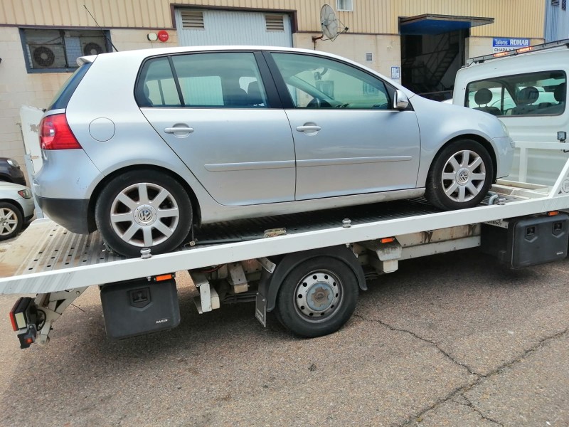 volkswagen golf v (1k1) del año 2005