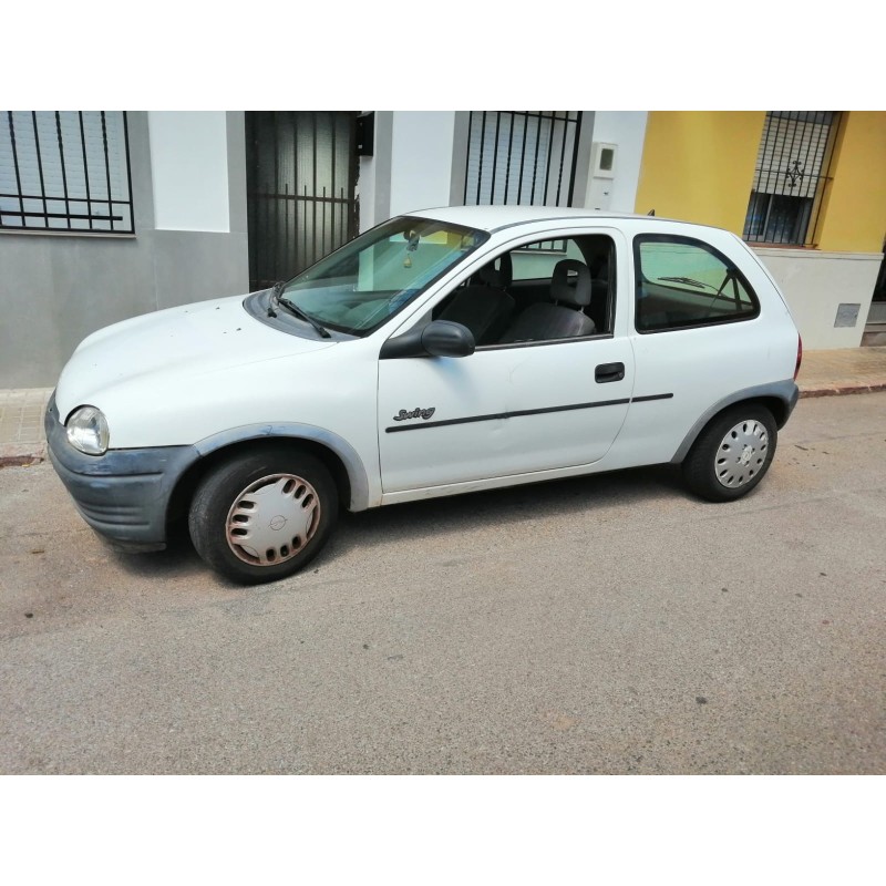 opel corsa b (s93) del año 1996