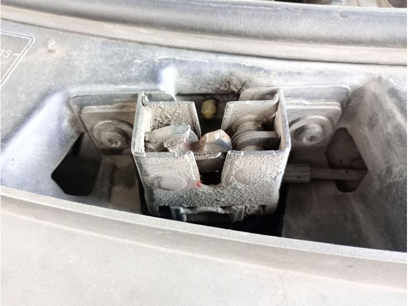 Recambio de cerradura capot para land rover range rover sport i (l320) 2.7 d 4x4 referencia OEM IAM   