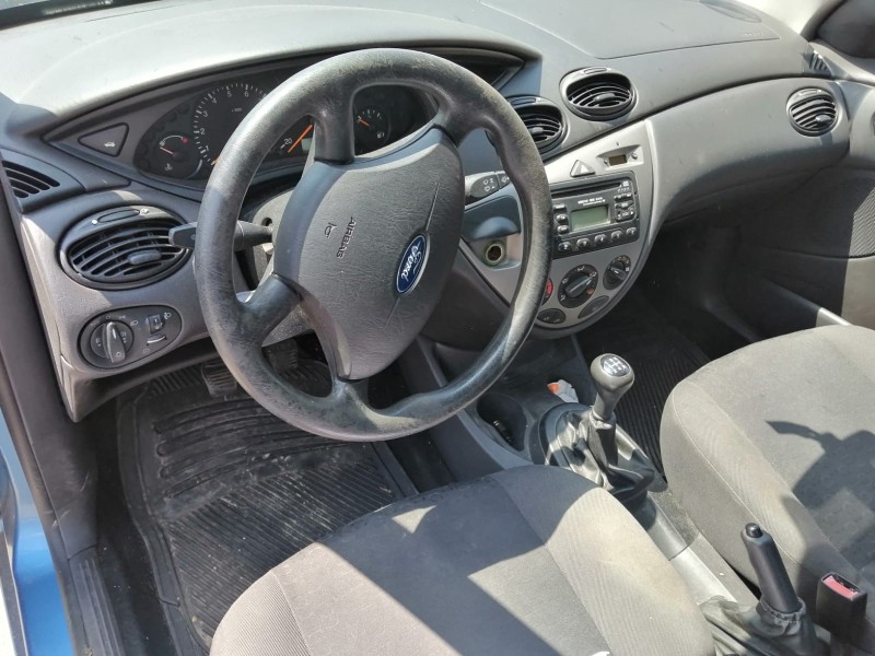 ford focus i sedán (dfw) del año 2003