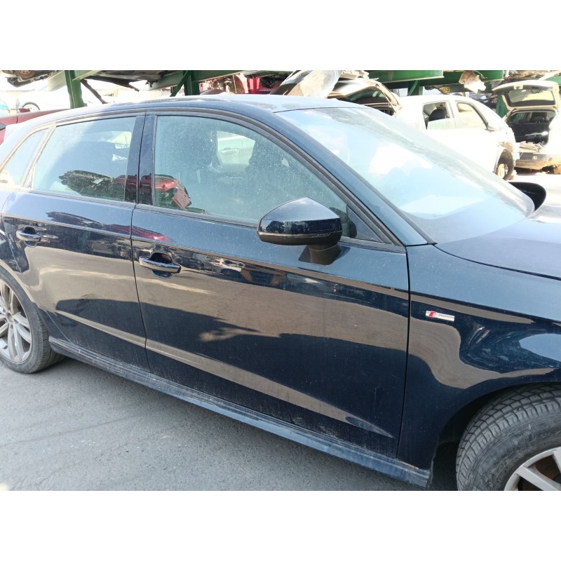 Recambio de puerta delantera derecha para audi a3 sportback (8va, 8vf) 30 tfsi referencia OEM IAM 8V4831052E  