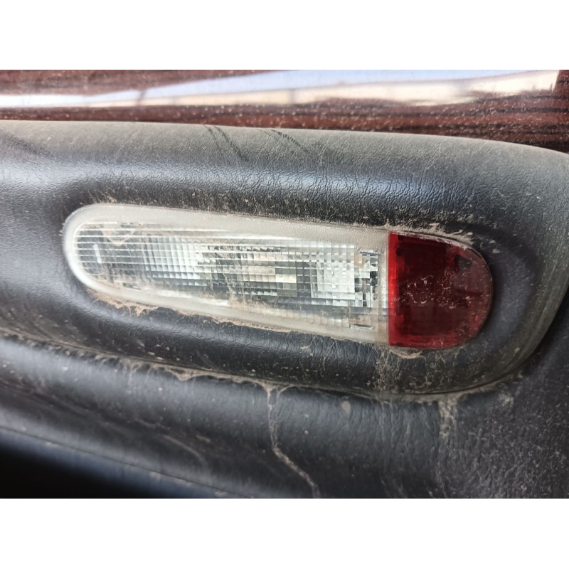 Recambio de puerta delantera derecha para chrysler 300 m (lr) 3.5 v6 referencia OEM IAM COMPLETA  