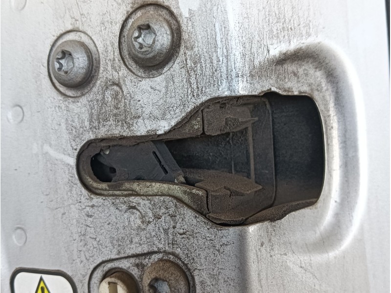 Recambio de puerta lateral corredera izquierda para peugeot bipper tepee basis referencia OEM IAM COMPLETA  