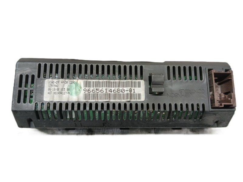 Recambio de pantalla multifuncion para peugeot expert kasten furgón l1h1 referencia OEM IAM 9822637880 966561468001 