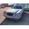 mercedes-benz clase e (w210) del año 2002