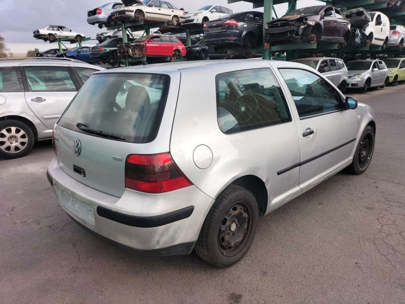 volkswagen golf iv (1j1) del año 2000