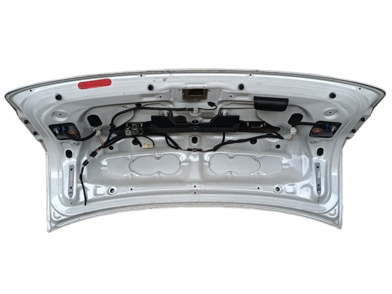 Recambio de porton trasero para lexus is200 (ds2/is2) 220d referencia OEM IAM  TAPA MALETERO 
