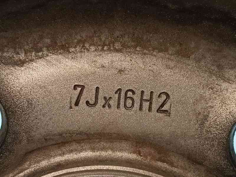 Recambio de llanta para citroën jumpy iii furgoneta (v_) 1.5 bluehdi 120 referencia OEM IAM  7Jx16H2 ET46