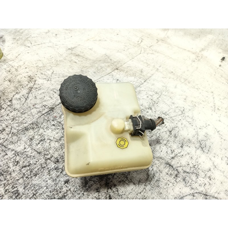 Recambio de bomba freno para mercedes-benz sprinter 3-t furgoneta (b903) 312 d 2.9 (903.461, 903.462, 903.463) referencia OEM IA