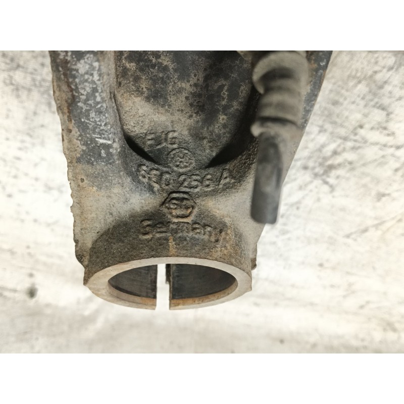 Recambio de mangueta delantera derecha para skoda rapid spaceback (nh1) 1.6 tdi referencia OEM IAM   