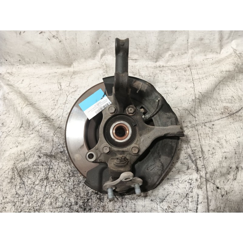 Recambio de mangueta delantera derecha para toyota prius plus (_w4_) 1.8 hybrid (zvw40w, zvw41w) referencia OEM IAM   