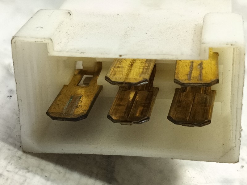 Recambio de mando limpia para nissan l-35 referencia OEM IAM   