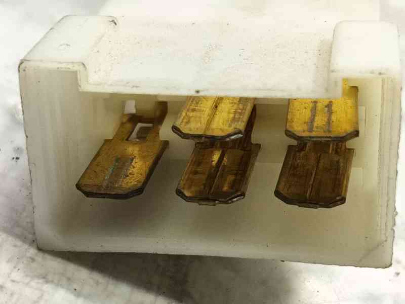 Recambio de mando limpia para nissan l-35 referencia OEM IAM   