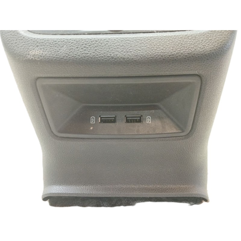 Recambio de apoyabrazos central para seat leon (5f1) 1.2 tsi referencia OEM IAM   