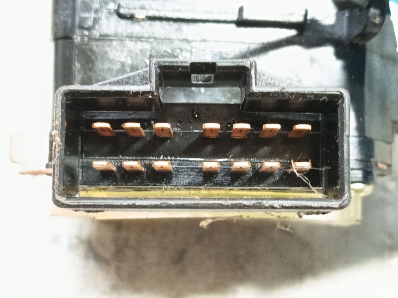 Recambio de mando limpia para ssangyong kyron referencia OEM IAM 8591009331  