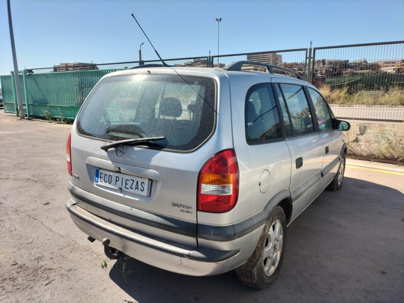 opel zafira a monospace (t98) del año 1999