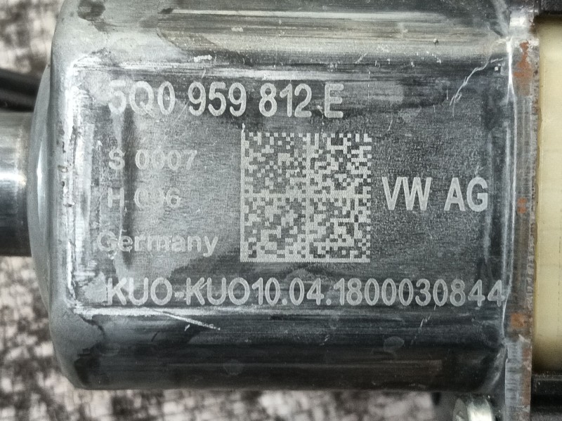 Recambio de elevalunas trasero derecho para seat leon (5f1) 1.2 tsi referencia OEM IAM   