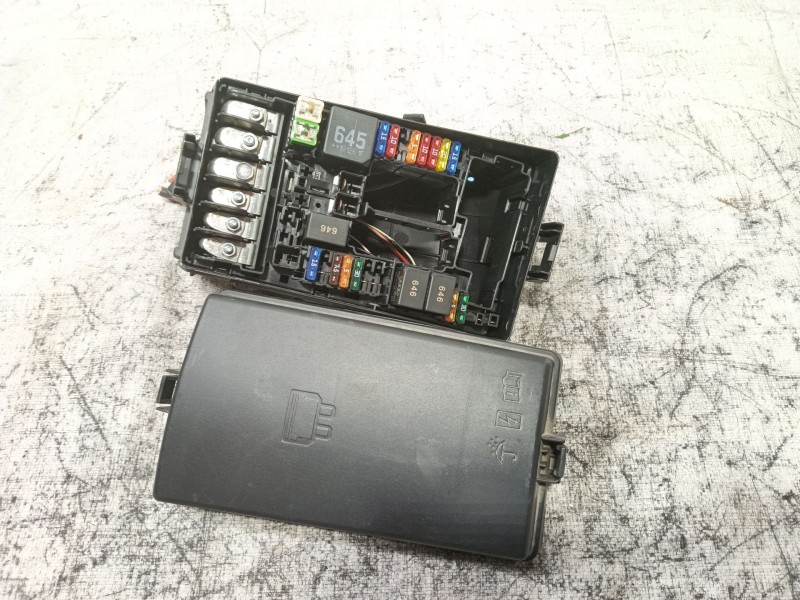 Recambio de caja reles / fusibles para seat leon (5f1) 1.2 tsi referencia OEM IAM   