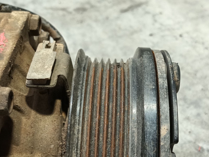 Recambio de compresor aire acondicionado para ford transit connect (tc7) furg. referencia OEM IAM   