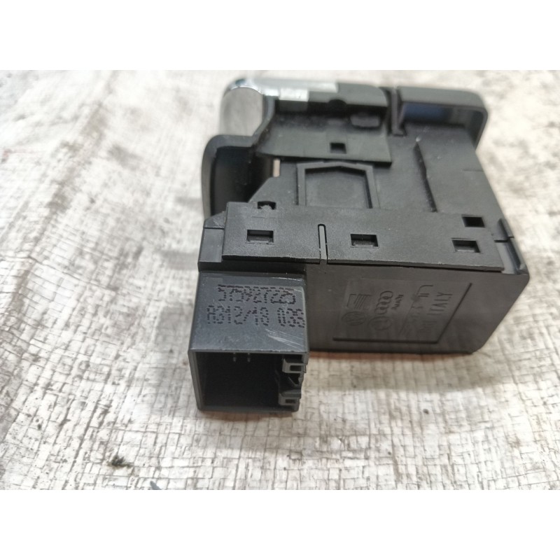 Recambio de boton freno mano para seat leon (5f1) 1.2 tsi referencia OEM IAM   