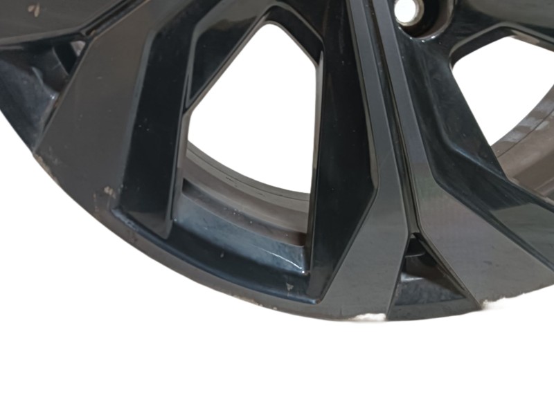 Recambio de llanta para renault arkana i (lcm_, ldn_) 1.6 e-tech 145 (ldmu) referencia OEM IAM 403009719R ET35 7Jx18CH5