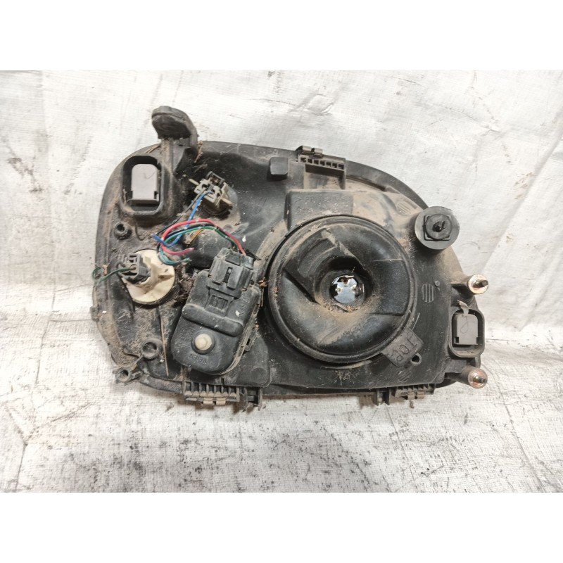 Recambio de faro izquierdo para nissan micra ii (k11) 1.5 d referencia OEM IAM   