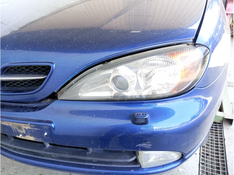 Recambio de faro izquierdo para nissan primera (p11) 2.0 16v referencia OEM IAM   