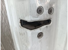 Recambio de puerta lateral corredera derecha para hyundai h350 furgoneta 2.5 crdi referencia OEM IAM COMPLETA   2