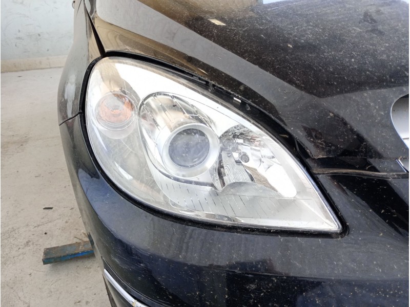 Recambio de faro derecho para mercedes-benz clase b sports tourer (w245) b 180 cdi (245.207) referencia OEM IAM 0  