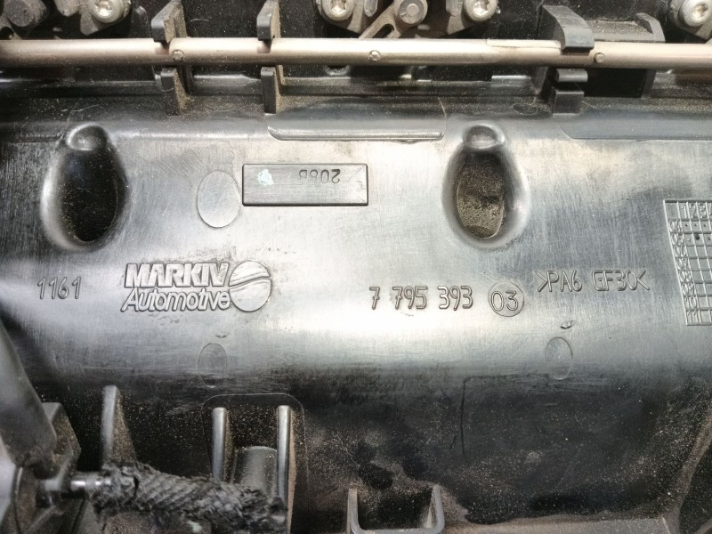 Recambio de colector admision para bmw 3 (e90) 320 d referencia OEM IAM   