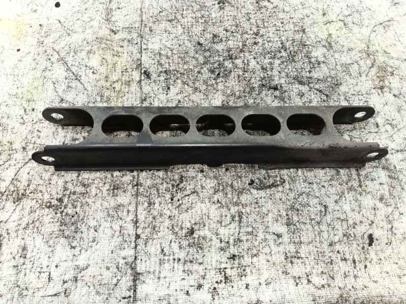 Recambio de brazo suspension inferior trasero izquierdo para bmw 3 (e90) 320 d referencia OEM IAM   