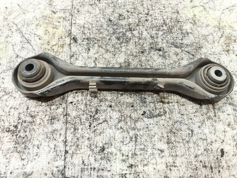 Recambio de brazo suspension inferior trasero izquierdo para bmw 3 (e90) 320 d referencia OEM IAM   