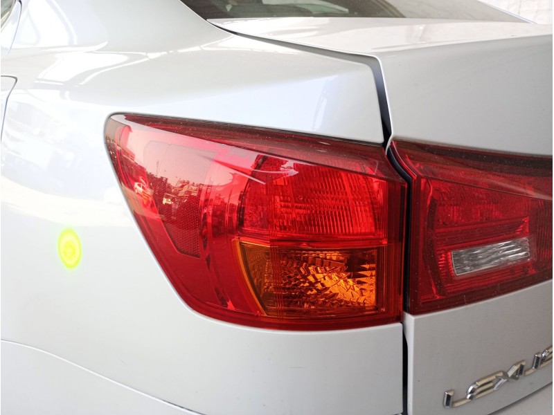 Recambio de piloto trasero izquierdo para lexus is ii (_e2_) 220d (ale20) referencia OEM IAM   