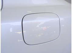 Recambio de tapa exterior combustible para lexus is ii (_e2_) 220d (ale20) referencia OEM IAM    2