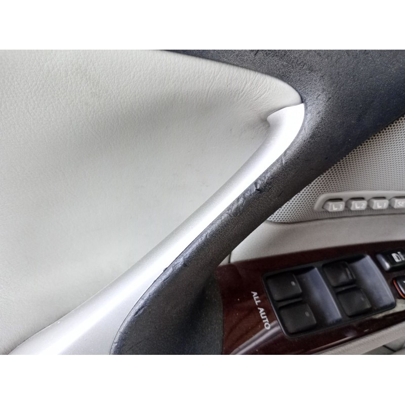 Recambio de guarnecido puerta delantera izquierda para lexus is ii (_e2_) 220d (ale20) referencia OEM IAM   
