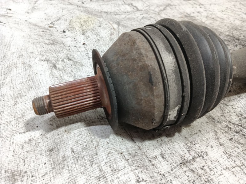 Recambio de transmision delantera derecha para skoda rapid spaceback (nh1) 1.6 tdi referencia OEM IAM 6R0407762A  