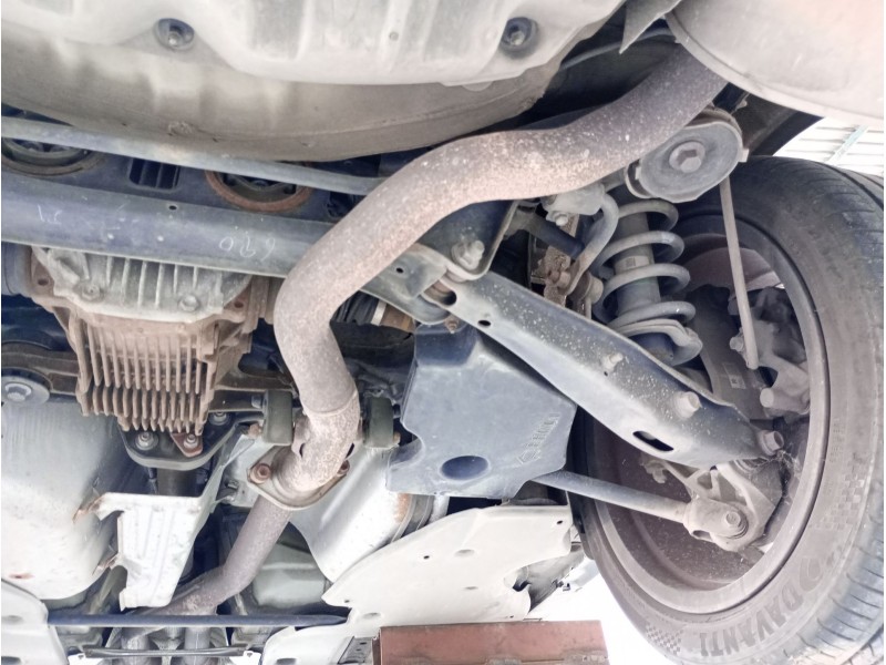 Recambio de puente trasero para lexus is ii (_e2_) 220d (ale20) referencia OEM IAM   