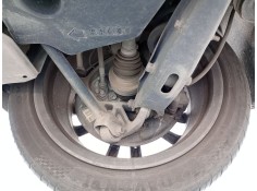 Recambio de mangueta trasera derecha para lexus is ii (_e2_) 220d (ale20) referencia OEM IAM    2