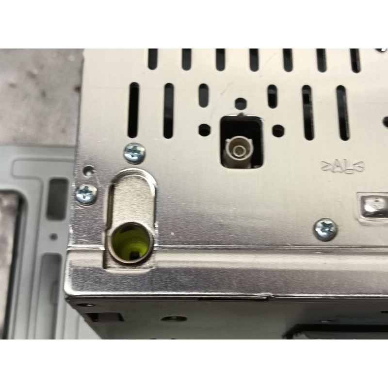 Recambio de sistema audio / radio cd para hyundai h350 furgoneta 2.5 crdi referencia OEM IAM   