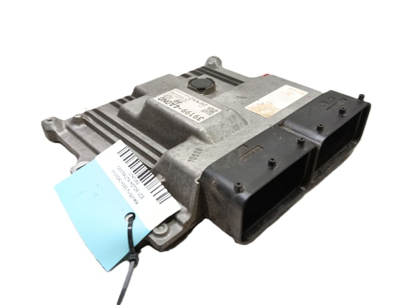 Recambio de centralita motor uce para hyundai h350 furgoneta 2.5 crdi referencia OEM IAM   