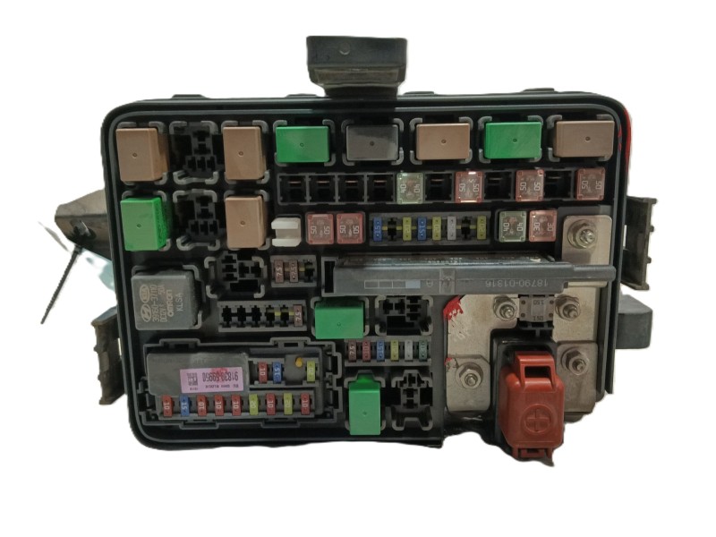 Recambio de caja reles / fusibles para hyundai h350 furgoneta 2.5 crdi referencia OEM IAM   